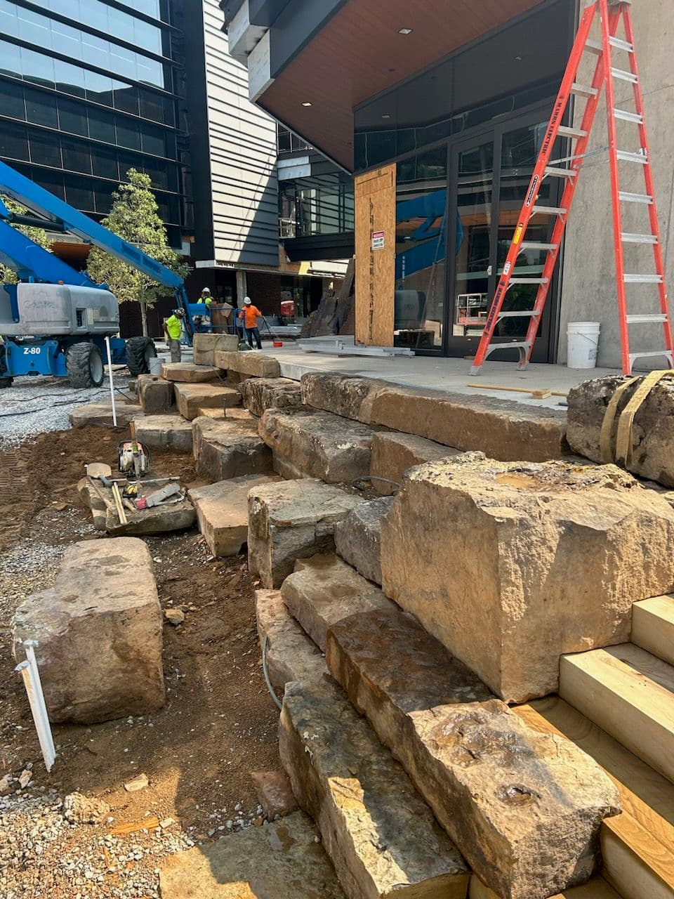 Project Building Sandstone Masterpieces in Bentonville image